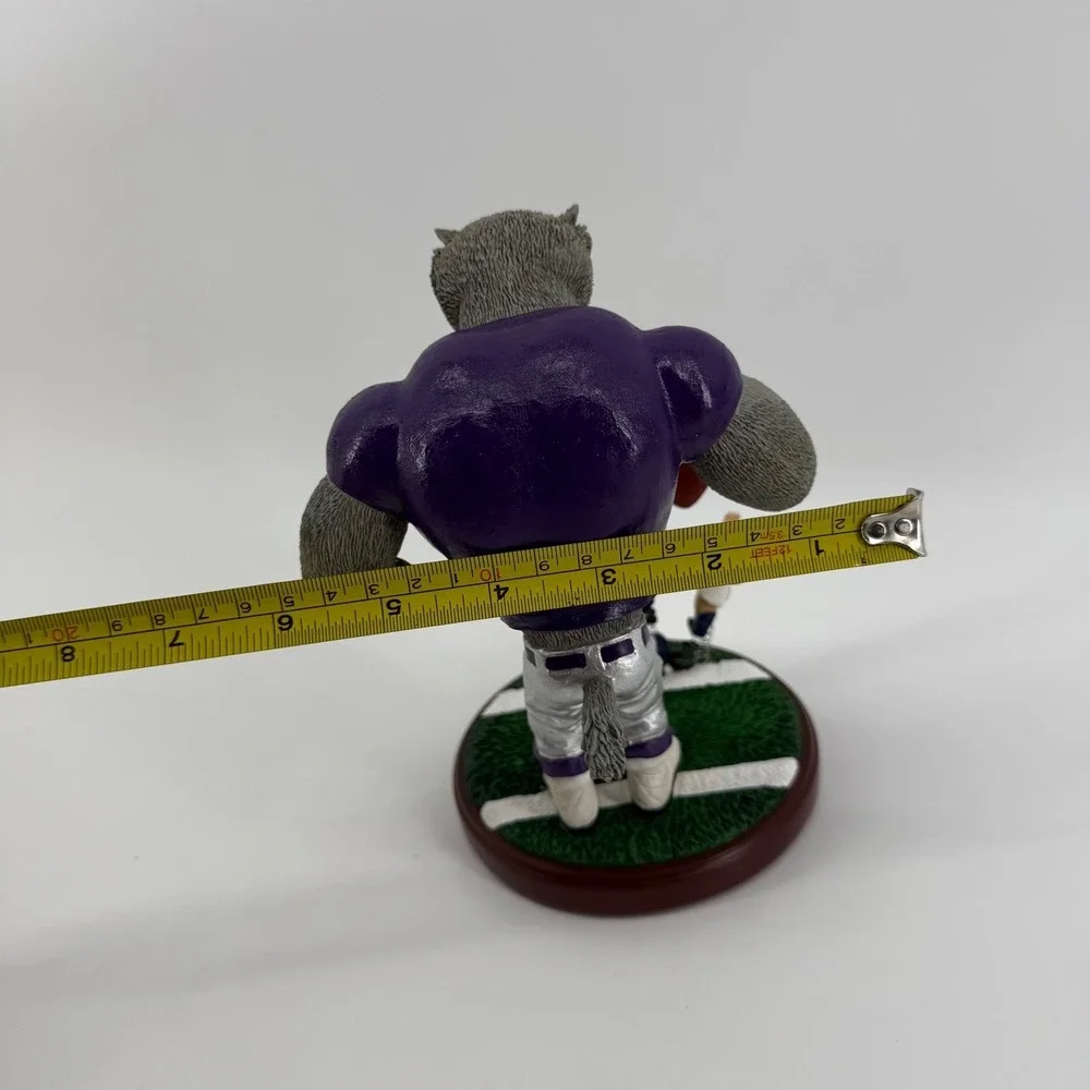 Kansas State University‎ Willie the Wildcat Bobblehead Figurine  Limited Ed 2004
